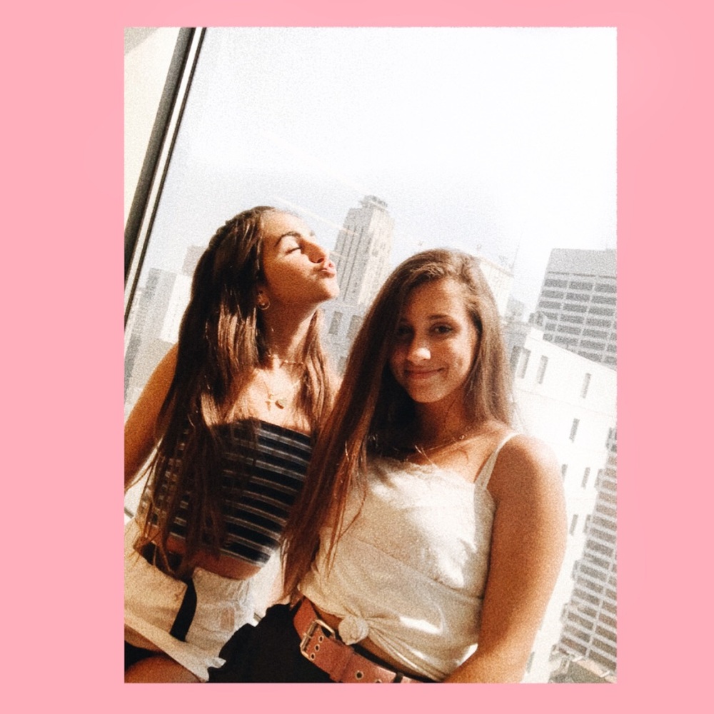 Meet your Posher, Lila